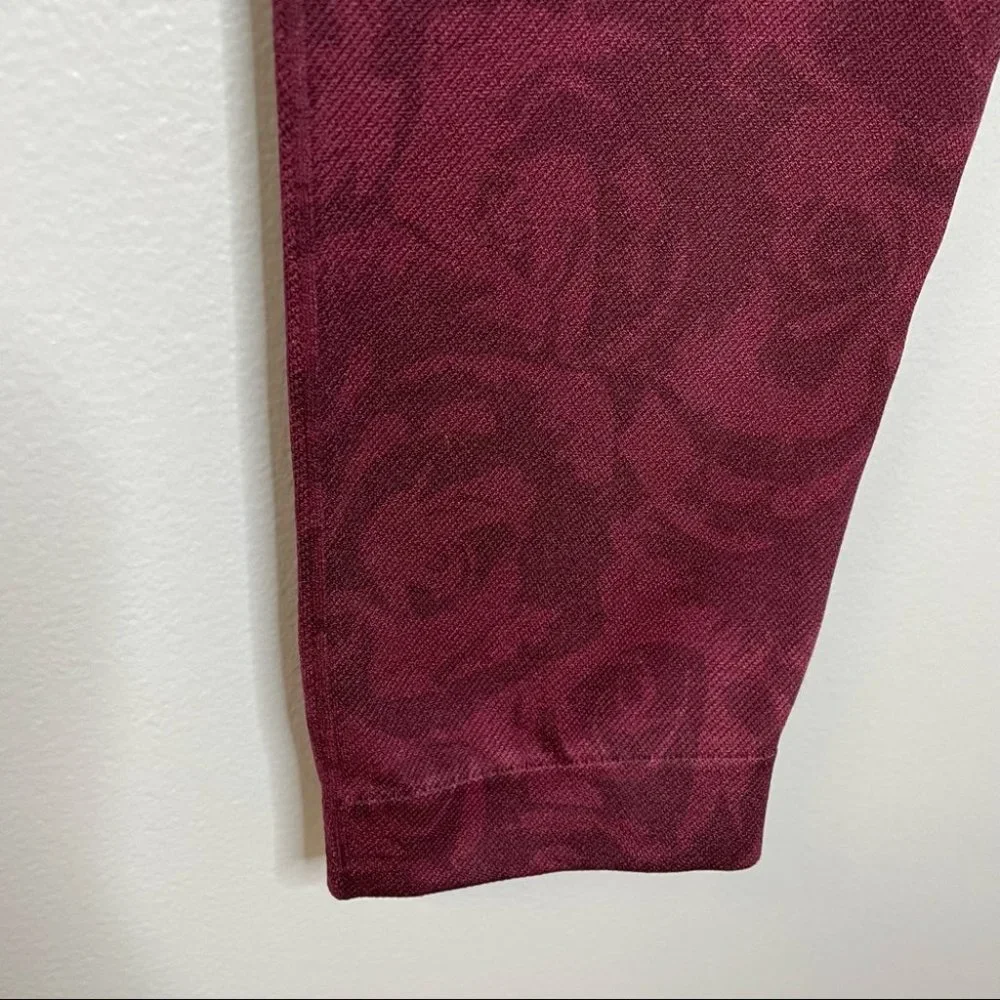 Spanx Look at Me Now Cropped Garnet Rose Seamless Leggings - Picture 5 of 8